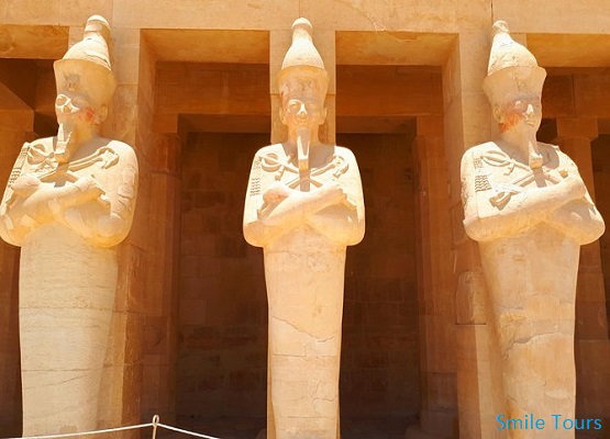 EXCURSIE DOUĂ ZILE PRIVAT LUXOR-, VALEA REGINELOR, MEDINET HABU, DEIR EL-MEDINA, MUZEU