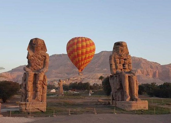 TURURI LUXOR & AVENTURI